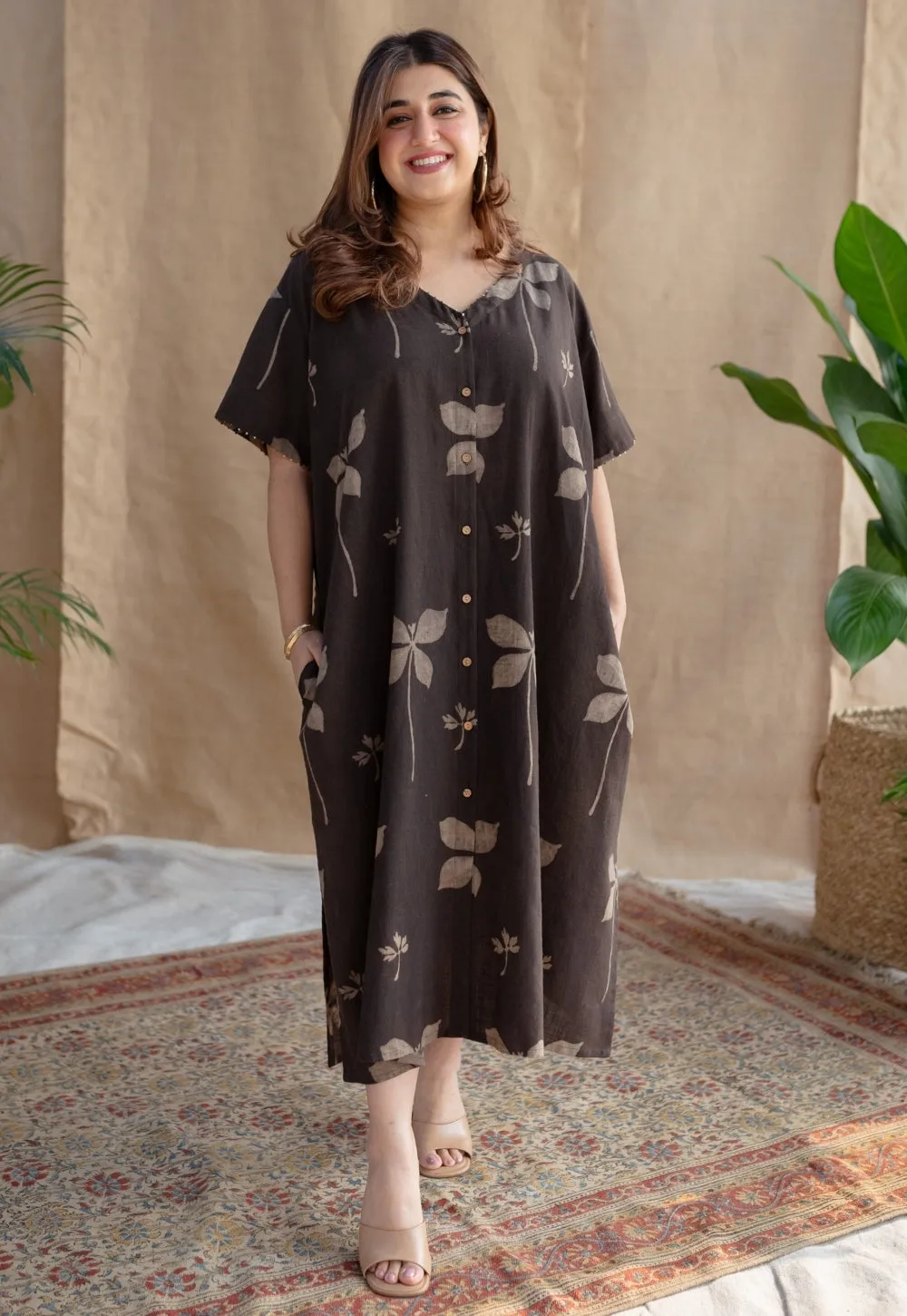 Ahlam Dabu Slub Cotton Hand Embroidered Dress