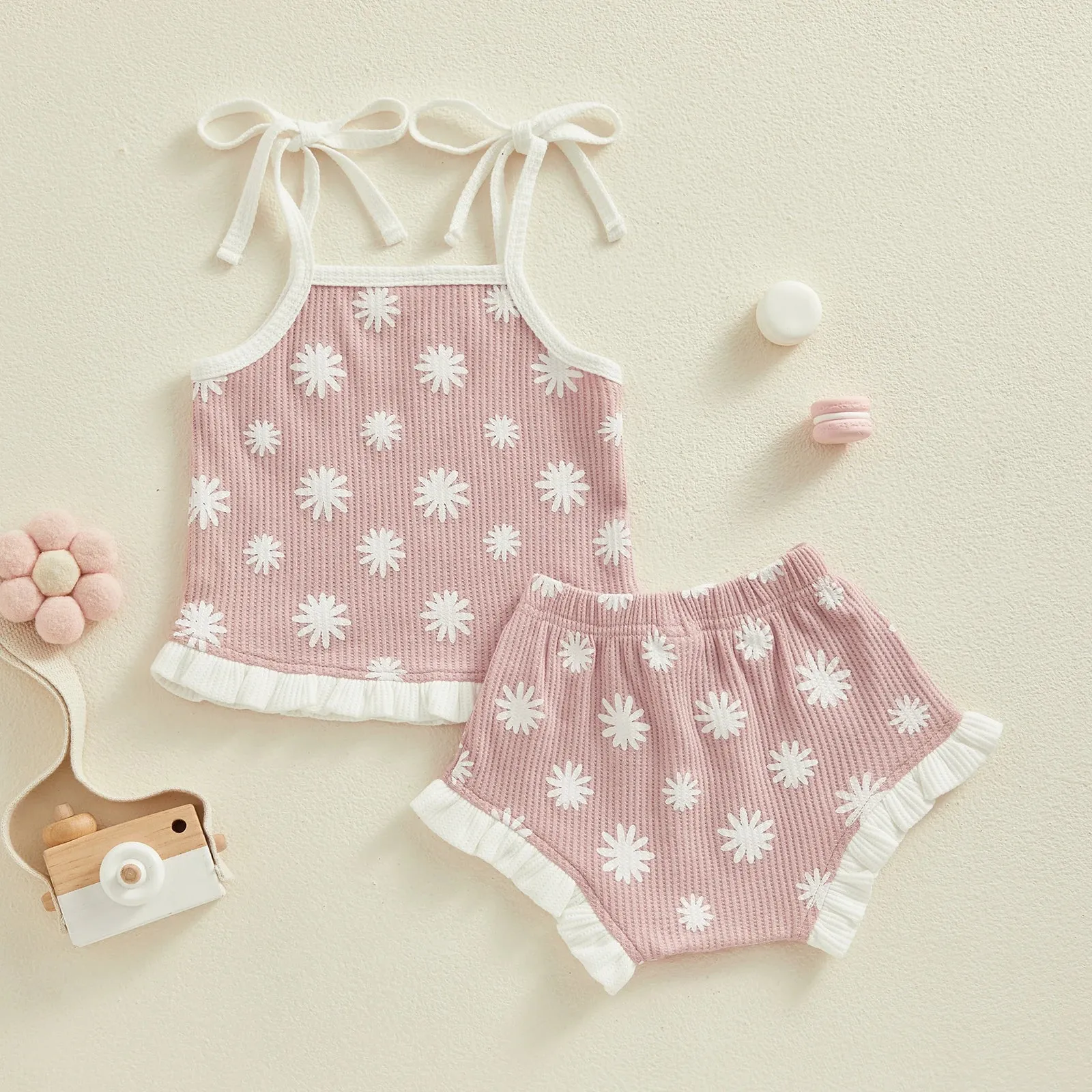 DAISY Crop Top Summer Outfit