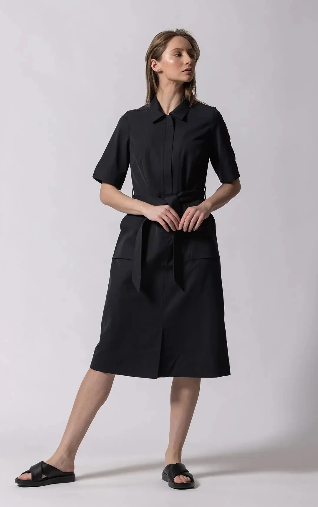 PERFORMANCE TWILL SHIRT DRESS