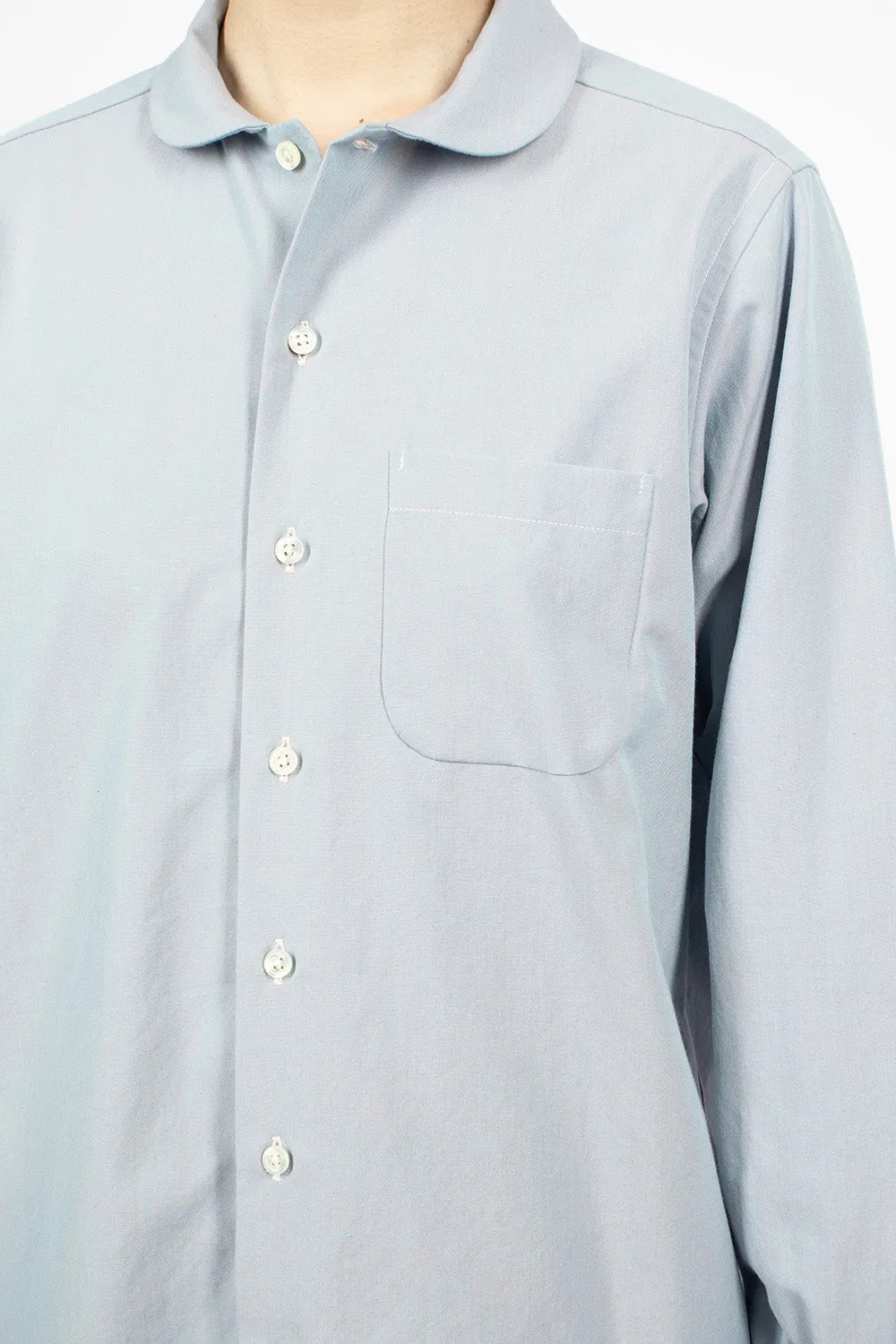 Rounded Collar Shirt Blue/Iridescent